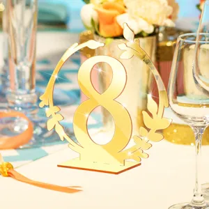 Numero de table 8 en acryliqueore dore pour decoration de mariage miroir centre de table
