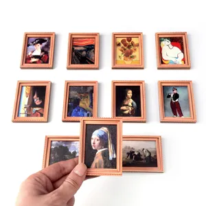 Houten vintage miniatuur kunst fotolijst koelkastmagneet met beroemde klassieke schilderijen.