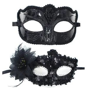 Zwarte masker set voor maskerade, veer en pailletten feestmaskers voor Halloween en bal.
