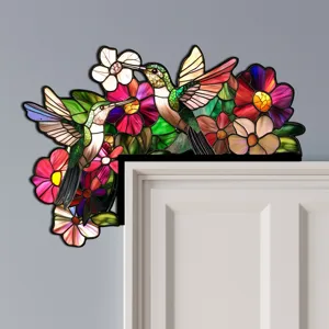 Adesivo angolare per porta in legno con colibrì colorati e motivi floreali per la casa.