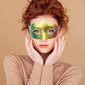 Carnaval feest halfgezicht masker retro verloop masquerade bal aankleding optreden.