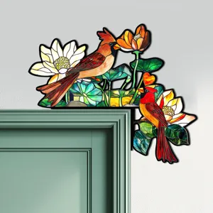 Adesivo decorativo per angolo porta con uccello cardinale e fiore di loto in stile vetro.