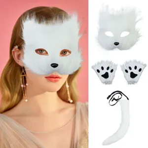 Witte pluche Halloween kostuumset met dierengezichtmasker, poothandschoenen en pluizige staart.