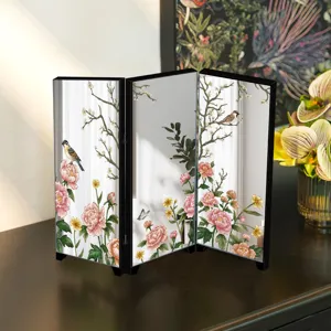 Exquisite miniature desktop mirror folding screen featuring traditional Chinese floral patterns.