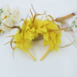 Gele veren bloemen haarband voor carnaval feest, festival dans en vakantie optreden accessoire
