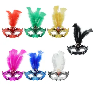 Mooi Venetiaans Masker Carnaval Feest Halverwege Gezicht Vrouw Veer Kostuum Sexy