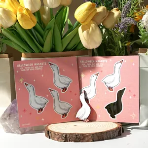 Wooden cute goose fridge magnets set, creative cartoon animal magnetic kitchen decor board.
