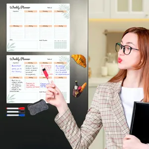Magnetischer Wochenplaner Kalender Tafel für Kühlschrank mit Trockenabwischstiften.