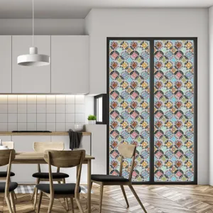 Kleurrijke retro mandala raamfolie scène, statische PVC glassticker, decoratieve privacyfolie.