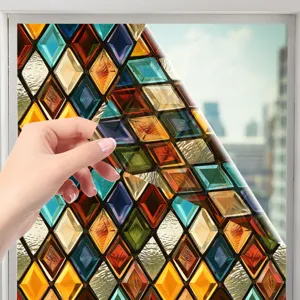 Detailopname van retro kleurrijke raster statische raamglasfolie met eenvoudig af te pellen textuur.