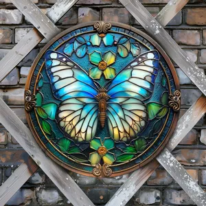 Hermosa decoración colgante de mariposa de vidrio tintado de metal redondo para pared.