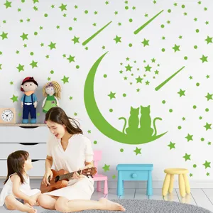 Autocollants muraux lune chat lumineux, étoiles fluorescentes pour la décoration chambre.