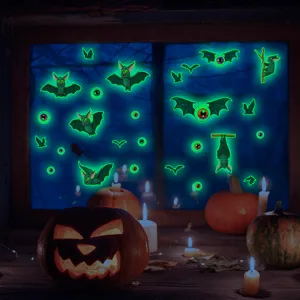 Φωτεινά αυτοκόλλητα τοίχου Halloween νυχτερίδα μάτια, φωσφοριζέ διακόσμηση παραθύρων.