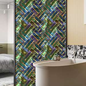 Decoratieve glas-in-lood raamfolie voor privacy, retro visgraat statische sticker.