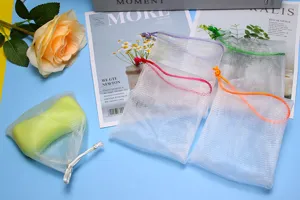 Rete schiumogena sacchetto per sapone pulizia viso rete di stoccaggio con coulisse colorata