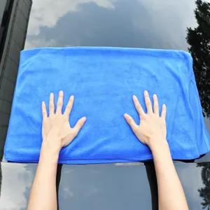 Thickened microfiber car cleaning towel, extra large fast absorbing drying towel for auto care.