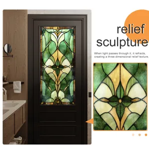 Raamfolie van gekleurd glas met 3D-reliëftextuur, decoratieve sticker in kasteelstijl.