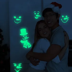 Natale adesivi murali luminosi al buio pupazzo di neve verde decorazione festa
