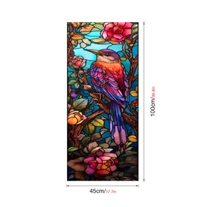 Vue détaillée du film pour fenêtre en vitrail avec motifs colorés d'oiseaux et de fleurs et dimensions.
