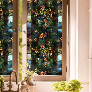 Film pour vitre en vitrail style Tiffany autocollant décoratif floral pour les fenêtres.