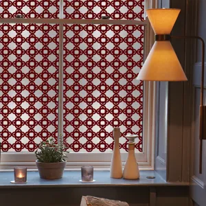Film pour fenêtres géométrique rouge adhésif statique intimité verre très décoratif.