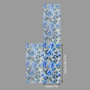 Film de verre pour fenêtre statique avec motif de roses bleues, film décoratif et occultant.