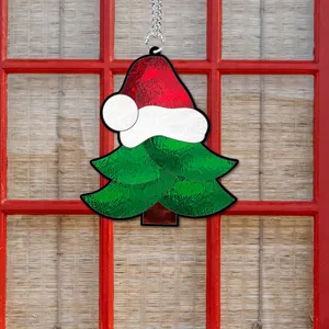 Ornement suspendu sapin de noël style vitrail décoration de fête avec chaîne en métal.