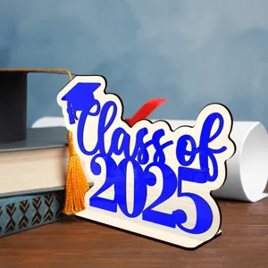 Decoración de mesa de graduación de madera Clase de 2025 adorno de escritorio