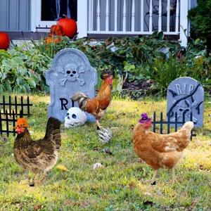 Set de estacas de jardín de Halloween con lápidas calaveras y pollos con sombrero de bruja.