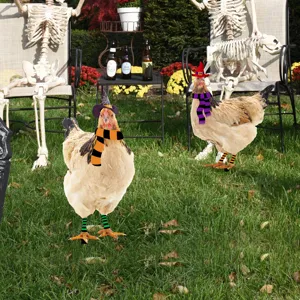 Estacas de jardín de pollo de Halloween con sombreros de bruja, decoración divertida para césped.