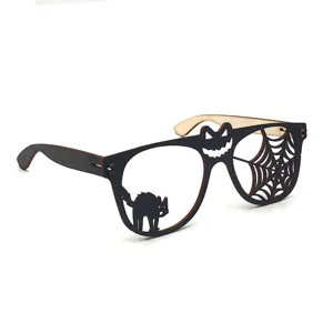 Hölzerne Halloween Party Brille mit schwarzer Katze und Spinnennetz Design für Partys.