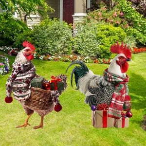 Picchetto da giardino in metallo gallo di Natale con sciarpa per decorazione esterna.