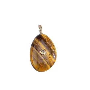 Pendente a goccia in pietra naturale occhio di tigre con inserto in diamante brillante.