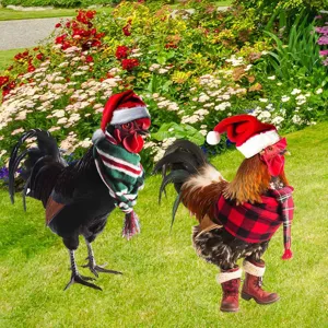 Paletto da giardino per gallina di Natale in metallo decorazione cortile con cappello.