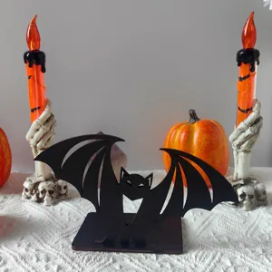 Decorazione da tavolo pipistrello in legno di Halloween con accessori di luce festa.