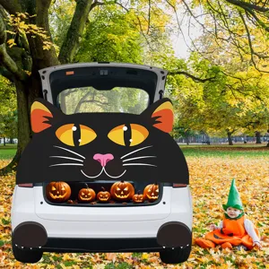 Halloween kat autokofferbak sticker met oplichtende pompoenen voor feestdecoratie.