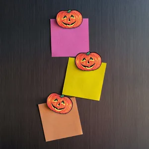 Halloween wooden pumpkin magnetic fridge stickers, cute funny jack o lantern notes holders.