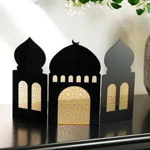 Gros plan détaillé de la décoration de bureau architecturale orientale avec motifs.