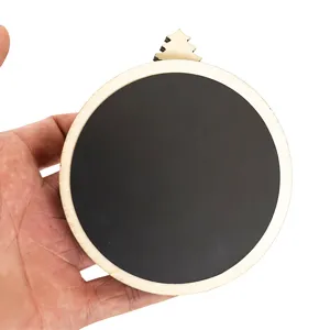 Adorno magnético de madera de Navidad con copa de árbol, ideal para decoración festiva.