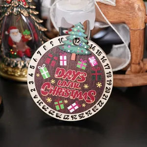 Decoración de calendario de cuenta regresiva de madera de Navidad vista detallada.
