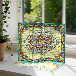 Mini paravent pliant transparent en acrylique avec motif style vitrail decoratif.