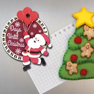 Calendario de adviento de madera imán de nevera y decoración de árbol de fieltro navideño.