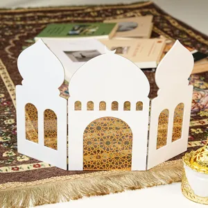 Decoration de table mosquee Eid Mubarak avec motif creuxore pour la fete islamique interieur.