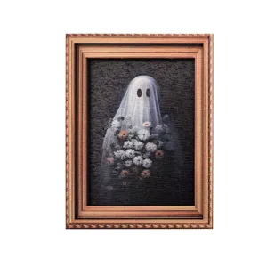 Vue détaillée du magnet de réfrigérateur peinture fantôme Halloween style cadre en bois.