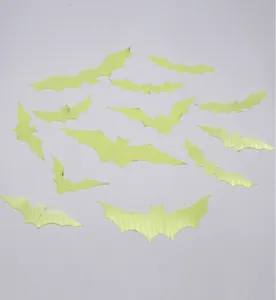 Autocollants muraux chauve-souris 3D phosphorescents détail pour décoration fête Halloween.