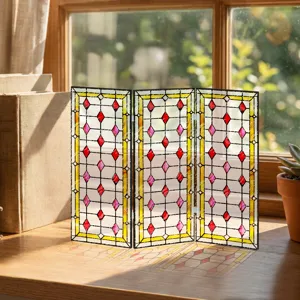 Mini paravent pliant en acrylique translucide pour décoration de bureau avec motif géométrique.