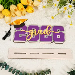 set decorazione tavola in legno laurea 2026 con cappello lettere grad festa centrotavola