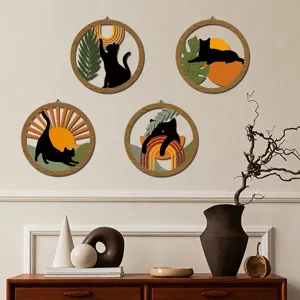 Boho Holz Katze Wanddekoration Set, runde Hängekunst Plakette mit Sonne und Pflanze Design.