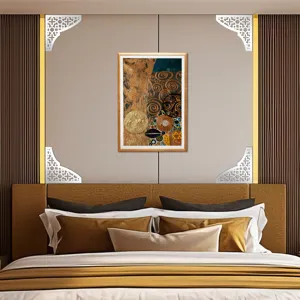 Dettaglio adesivo murale ad angolo in acrilico, stile mediorientale decorazione cava.