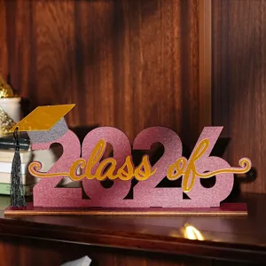 Legno 2026 laurea festa tavolo centro tavola decorazione dettaglio primo piano vista